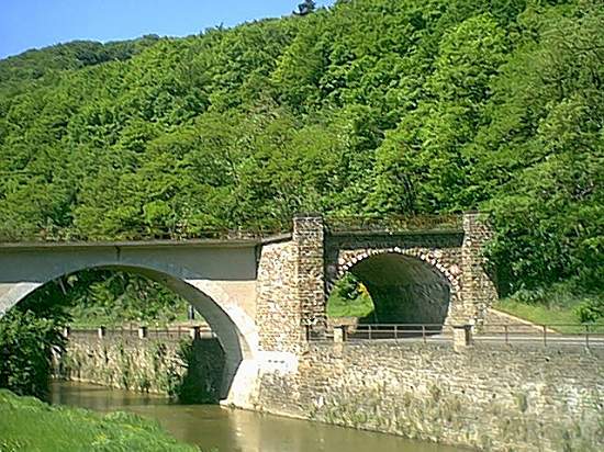 Ahrbr&uuml;cke Fuchshofen