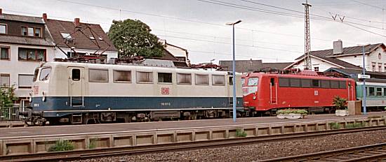 110 511 110 126 (Juli 2000)