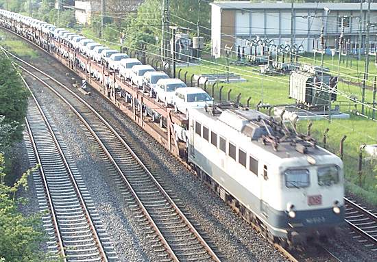 "Ford"-Ganzzug (9.5.01)