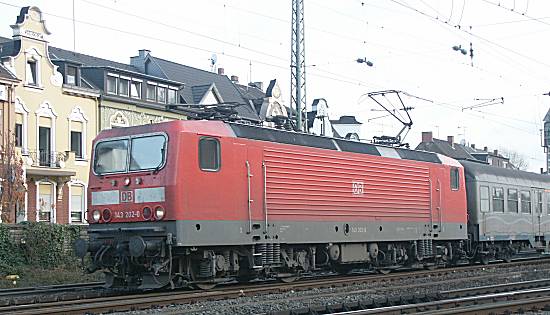 143 202 vor RE 11236 (23.11.01)