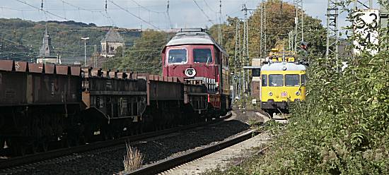 232 322 mit 701 060 (4.10.01)