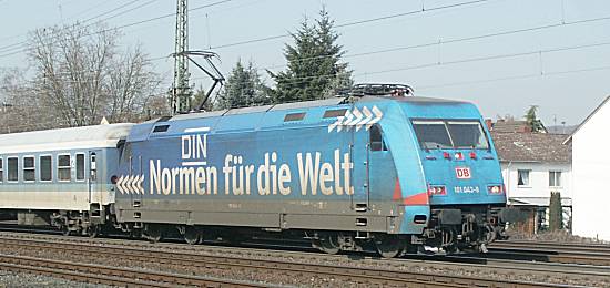 101 043 DIN (5.3.02)