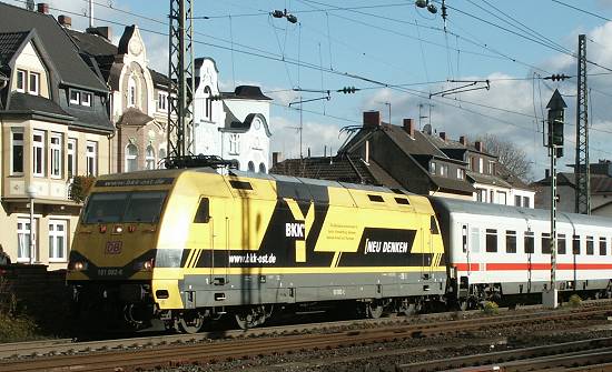 101 082 BKK (28.10.02)