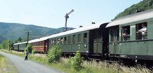 03 001 Ausfahrt aus Dernau